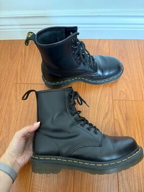 Dr. Martens Leather 1460βs Black Size 6 / 37
